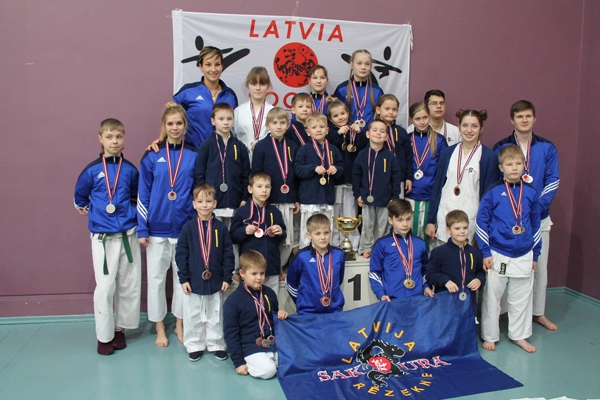 Резекненцы абсолютные чемпионы Латвии по каратэ