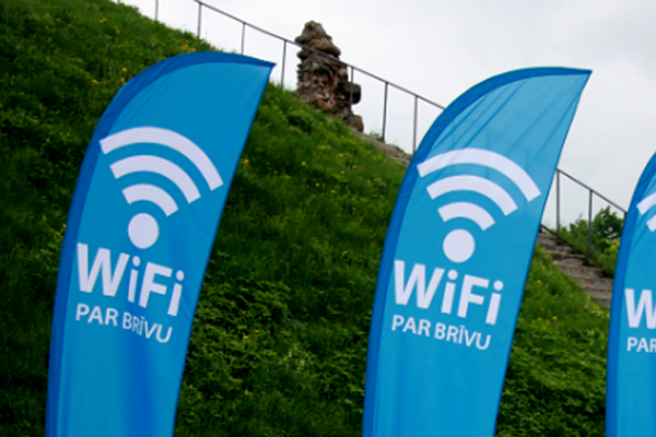 Эксперты призывают не использовать публичный Wi-Fi для банковских расчетов