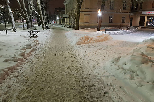Дума признала, что ситуация с уборкой снега напоминает бардак