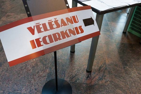 Начался приём заявок от желающих работать в участковых комиссиях на выборах в Сейм