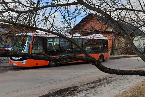 Изменения движения автобусов по маршрутам № 1, 3, 5 и 12