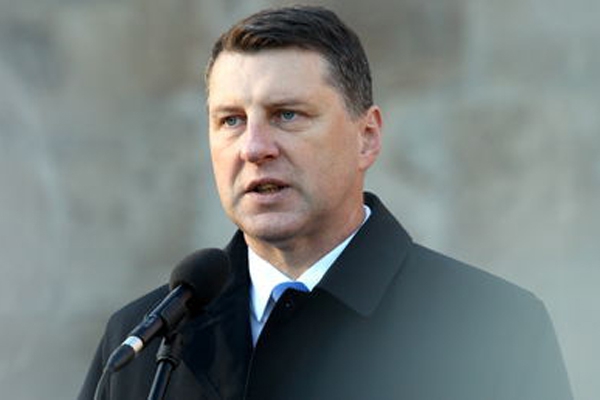 Вейонис призвал вывесить траурные флаги