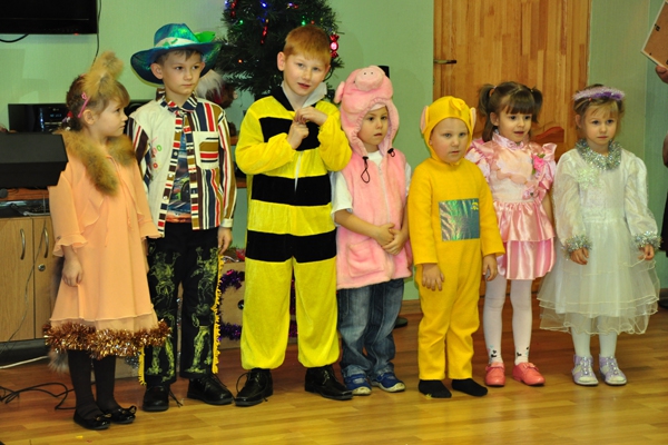 Латышское общество Гернси подготовило подарки для детей из Тискадского детского дома (фото)