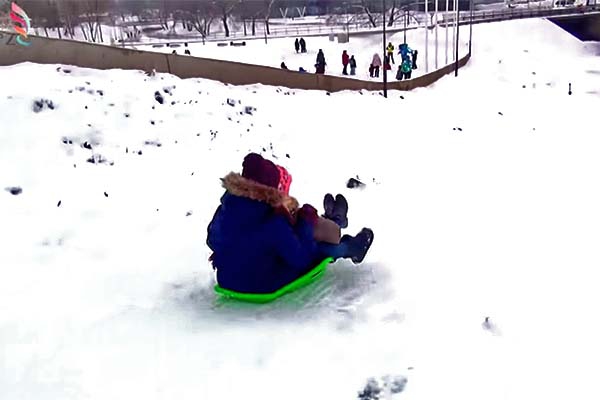 Видео: в Резекне прошел День снега