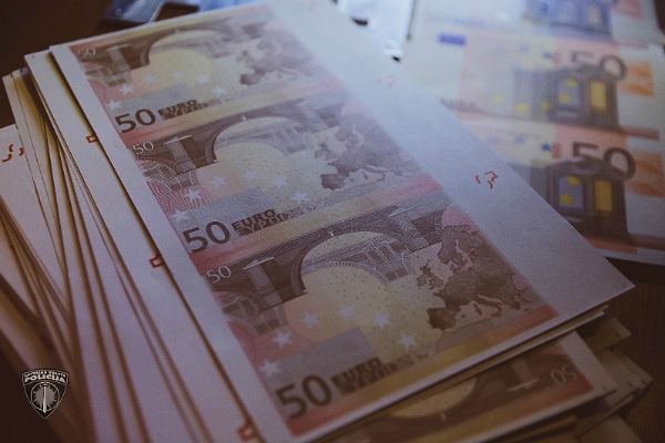 Госполиция Латвии предупреждает: в обороте появились фальшивые деньги