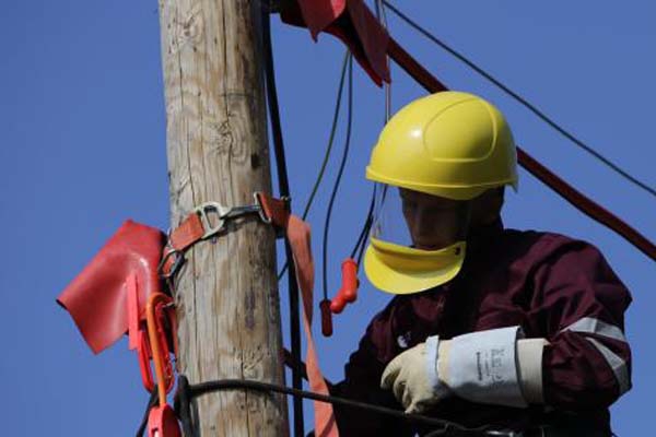 АО «Sadales tīkls» повышает безопасность и качество электроснабжения в Резекне