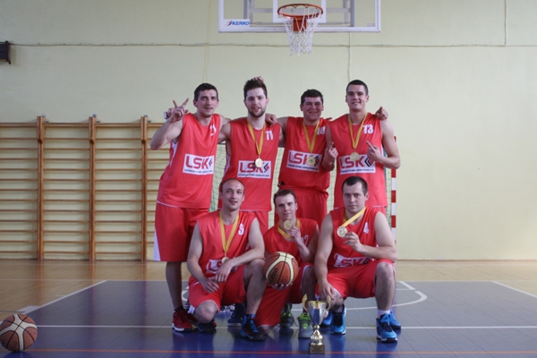 Чемпионами Резекне по баскетболу стала команда „Brīžgoni” LSK (фото)