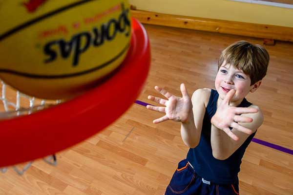 Баскетбольный клуб «Эзерземе/ДЮСШ» приглашает детей на тренировки