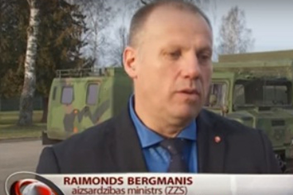 Бергманис похвалил батальон земессаргов в Резекне (видео)